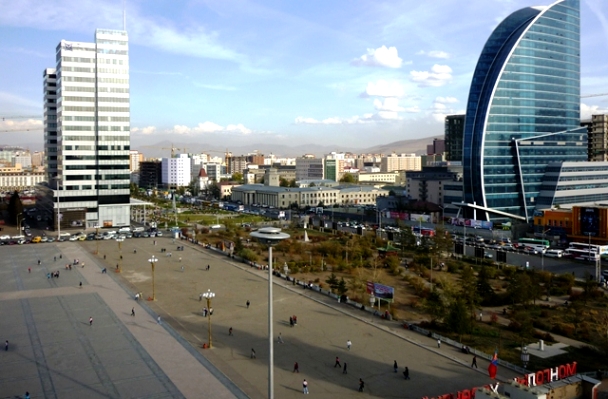 УЛААНБААТАРТ 23 ХЭМ ДУЛААН
