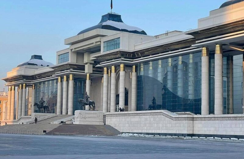 УЛААНБААТАРТ 21 ХЭМИЙН ДУЛААН